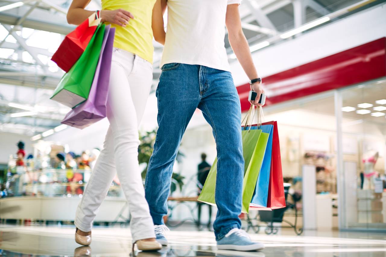 Dia dos Namorados: Procon Ceará orienta consumidores sobre compras, prazos e golpes