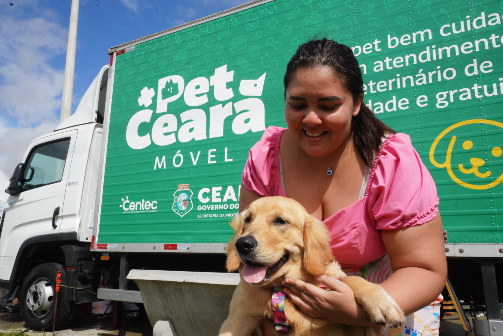 Pet Ceará Móvel chega ao RioMar Fortaleza