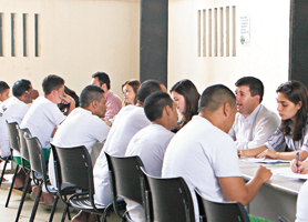 Louvor movimenta as comemorações dos dois anos de funcionamento da CPPL II