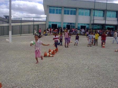 Penitenciária de Pacatuba tem domingo de recreação para as crianças