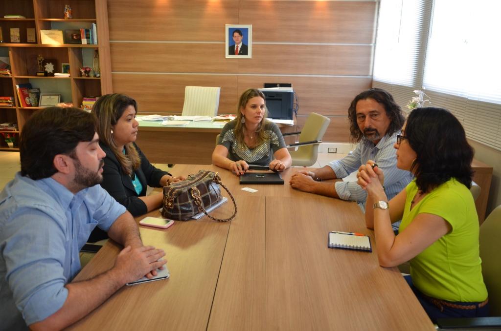 Sejus recebe a visita dos técnicos da Secretaria de Direitos Humanos de Fortaleza