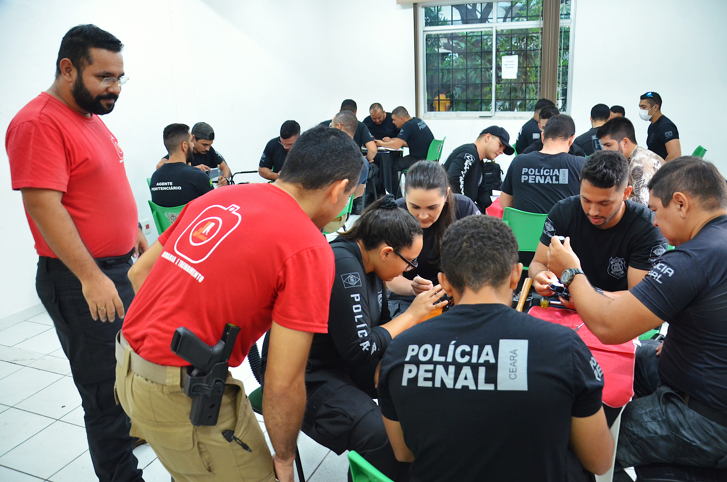 SAP realiza II Curso de Manutenção de Armas e Gestão de Armamento para policiais penais do sistema prisional