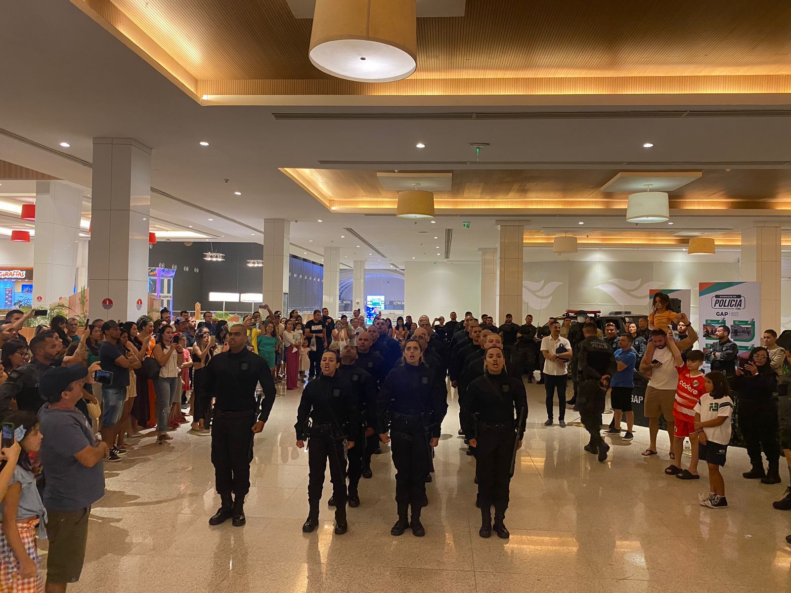 Primeira semana de celebração do Dia da Polícia Penal é marcada por exposição no Shopping Riomar e Jogos integrativos na Praia do Futuro
