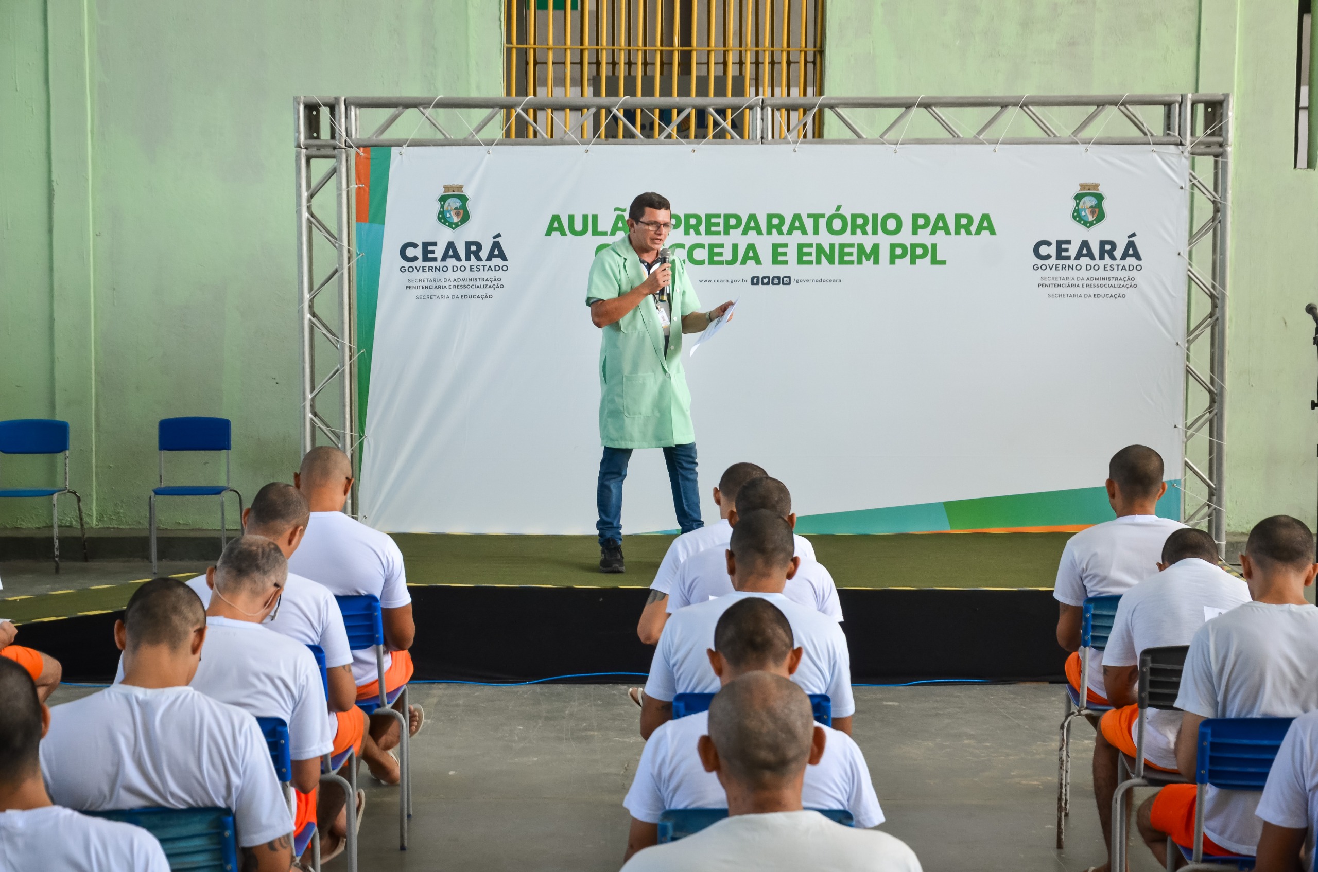 Internos da UPECT participam de aulão preparatório para o Encceja e Enem PPL 2023