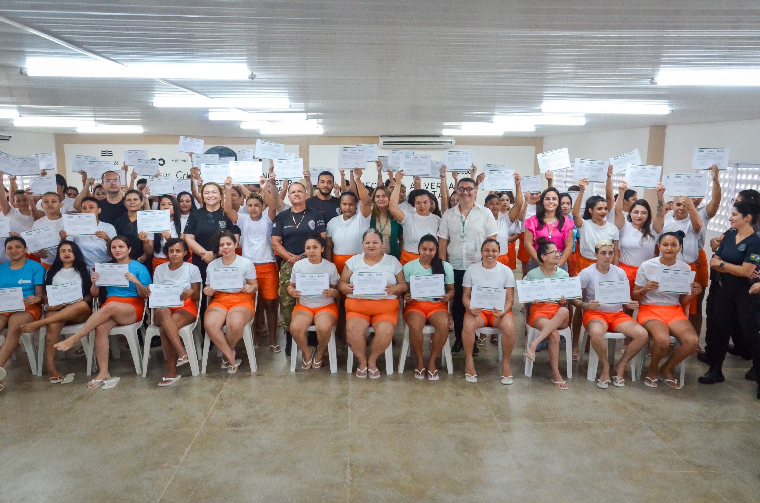 SAP e SPS certificam internas do sistema prisional cearense em cursos de estética e cuidado pessoal