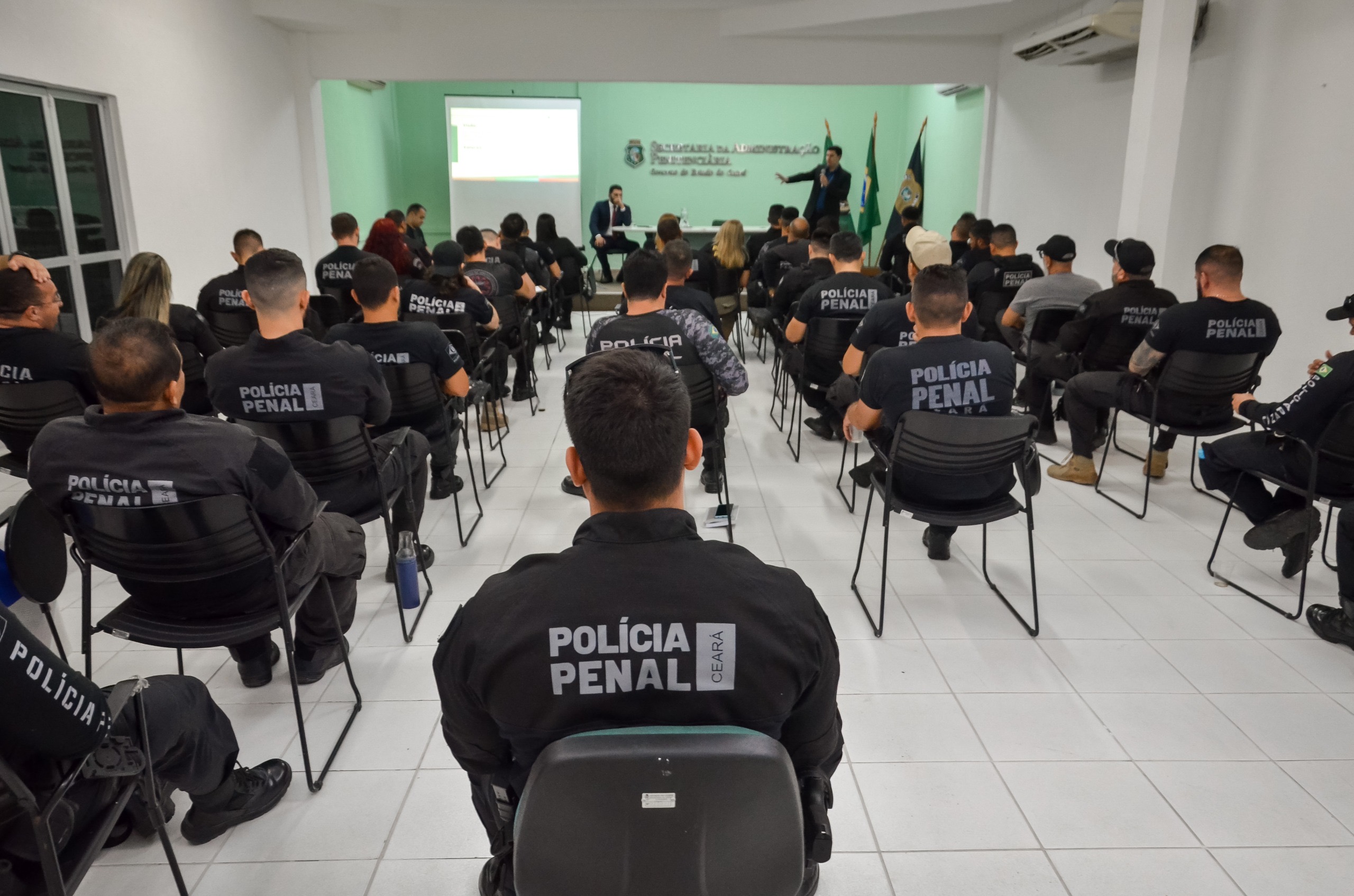 Pagamento retroativo da Ascensão Funcional de 2023 e 2024 será depositado de forma integral na folha de pagamento do mês de junho