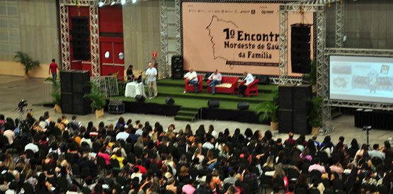 Painel debate políticas de atenção básica em segundo dia de encontro