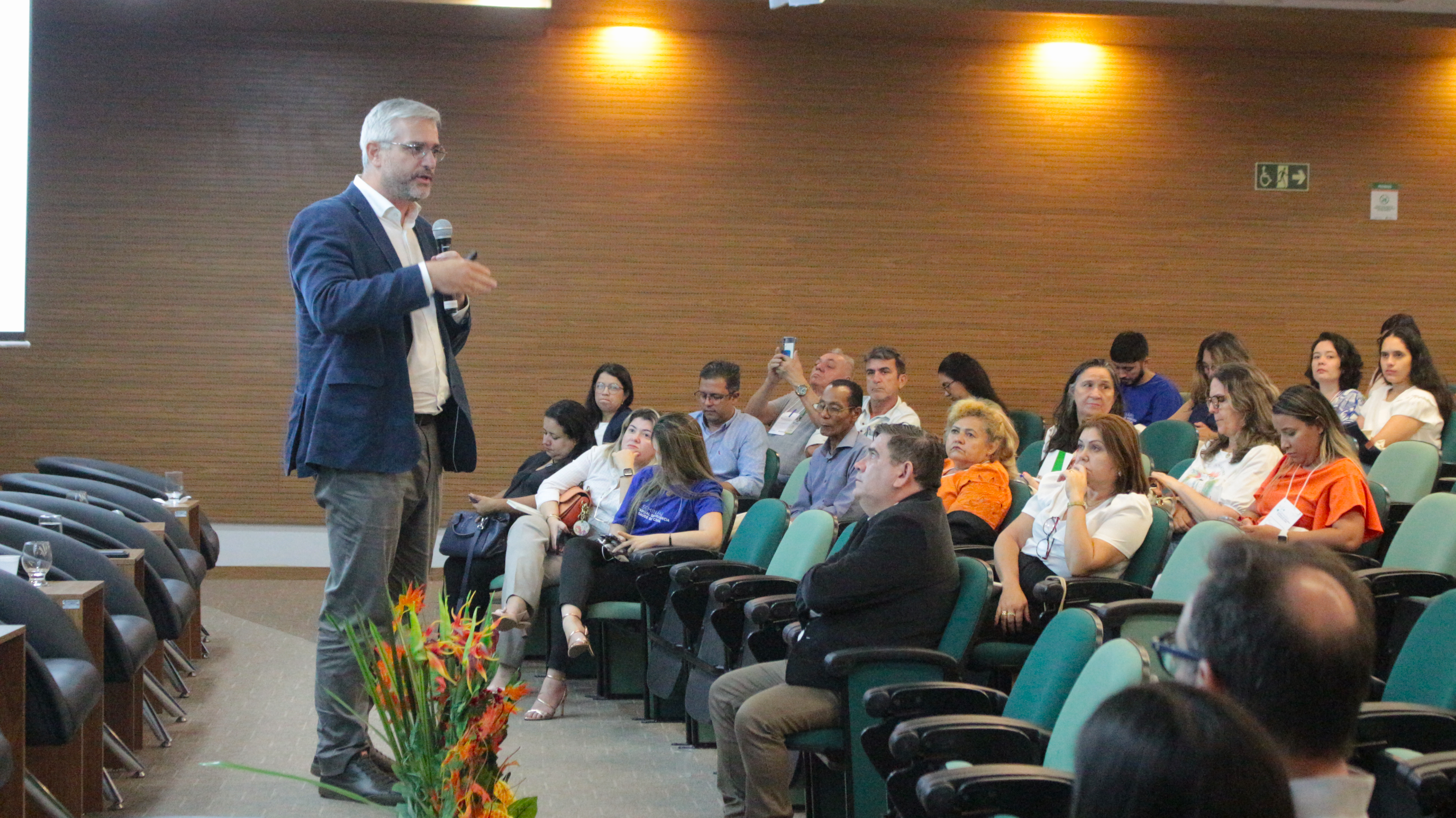 Debate sobre resiliência dos sistemas de saúde marca abertura de Seminário Estadual de Vigilância em Saúde