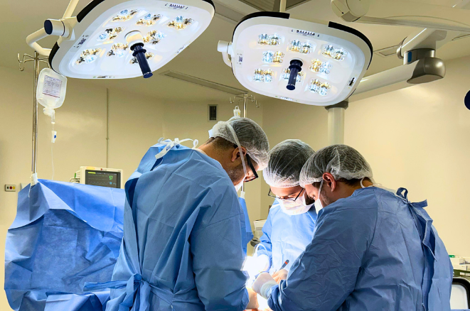 Hospital Universitário do Ceará realiza mais de 70 procedimentos cirúrgicos em uma semana de funcionamento