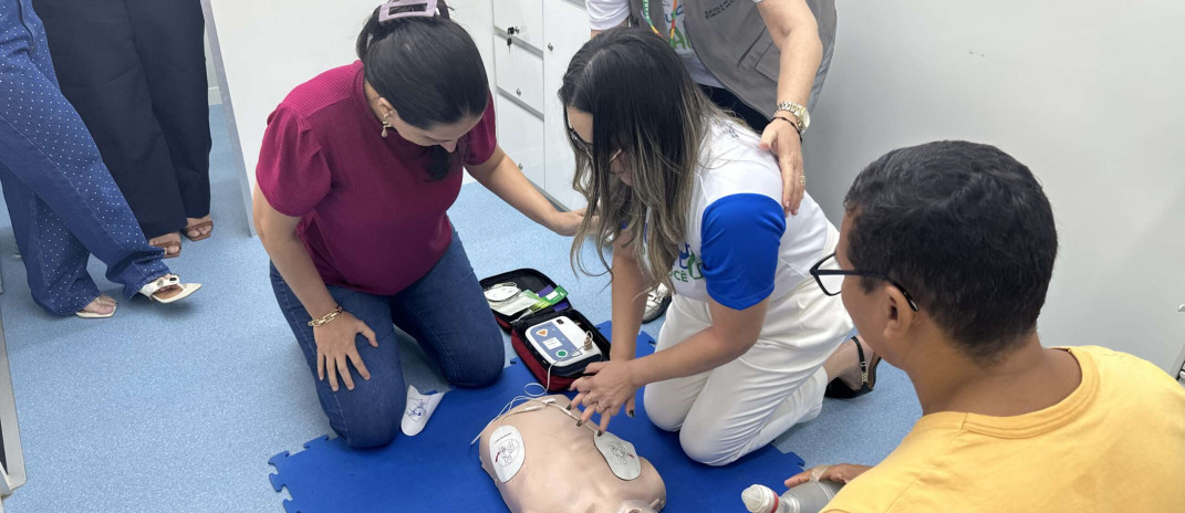 Unidade móvel da ESP/CE começa a percorrer o estado e capacita primeira turma de trabalhadores da saúde em Redenção