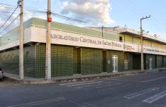 Ciência que protege: Laboratório Regional de Saúde Pública de Icó amplia capacidade diagnóstica e aproxima serviços da população