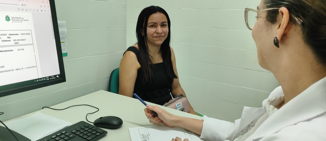 De outubro a outubro rosa: prevenção e diagnóstico precoce orientam cuidado com a saúde