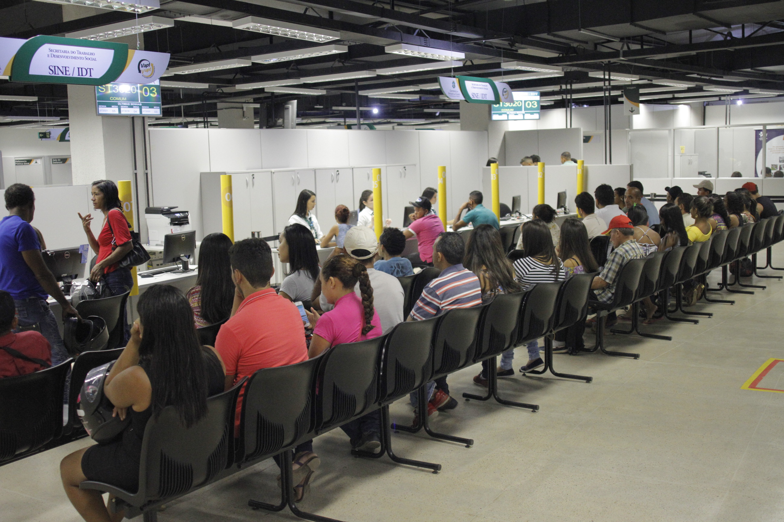 Sine /IDT oferta 1.700 oportunidades temporárias