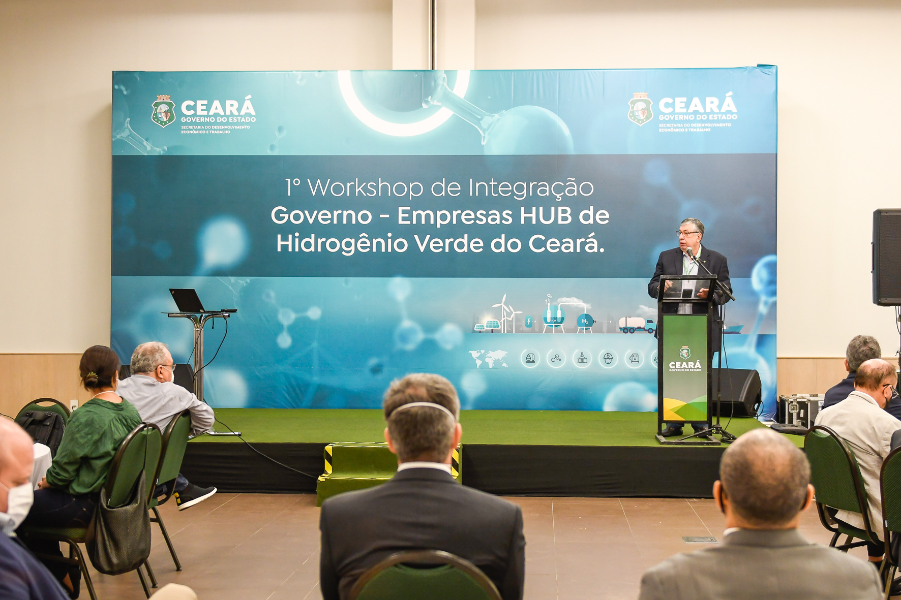 Representantes do Governo do Ceará e empresários debatem os desafios para implantação do Hub de Hidrogênio Verde