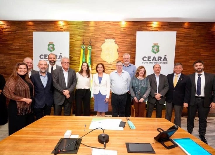 Representantes do Consórcio Portocem e Shell se reúnem com governadora Izolda Cela
