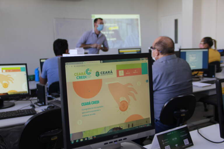 Ceará Credi abre inscrições para cadastro de reserva para os cargos de assistente administrativo e agente de microcrédito em todo Estado