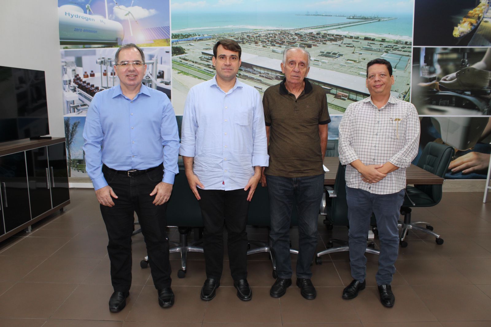 Representantes da Federação das Associações Comerciais do Ceará se reúnem com secretário do Desenvolvimento Econômico
