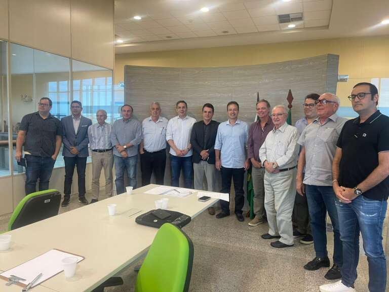 Presidentes de Câmaras Setoriais se reúnem na Adece