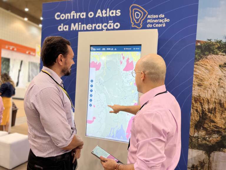 Com apoio técnico da Adece, Atlas da Mineração leva premiação em evento nacional de geotecnologia