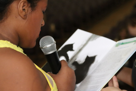 Iniciativa entre Sistema Socioeducativo e UFC promove lançamento de livro