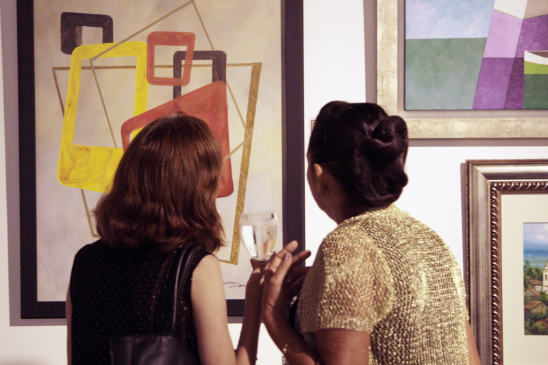 Galeria de Arte do Palácio da Abolição reabre com a Exposição do projeto Amigos em Ação