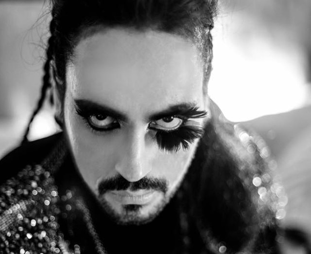 Cineteatro São Luiz recebe show de Johnny Hooker, nesta sexta-feira, às 21h