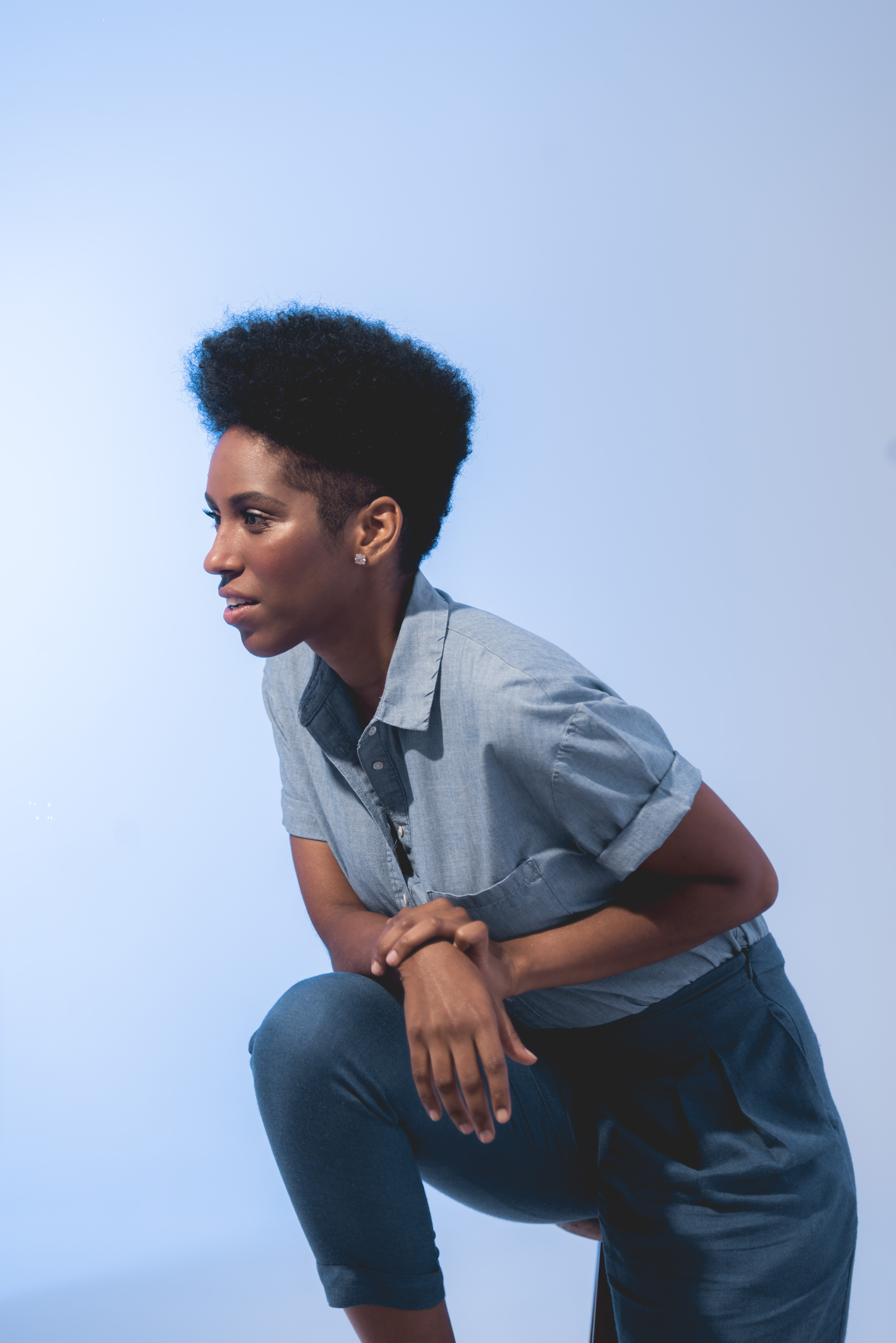 Cineteatro São Luiz recebe show da cantora Mahmundi, neste domingo, 12/2