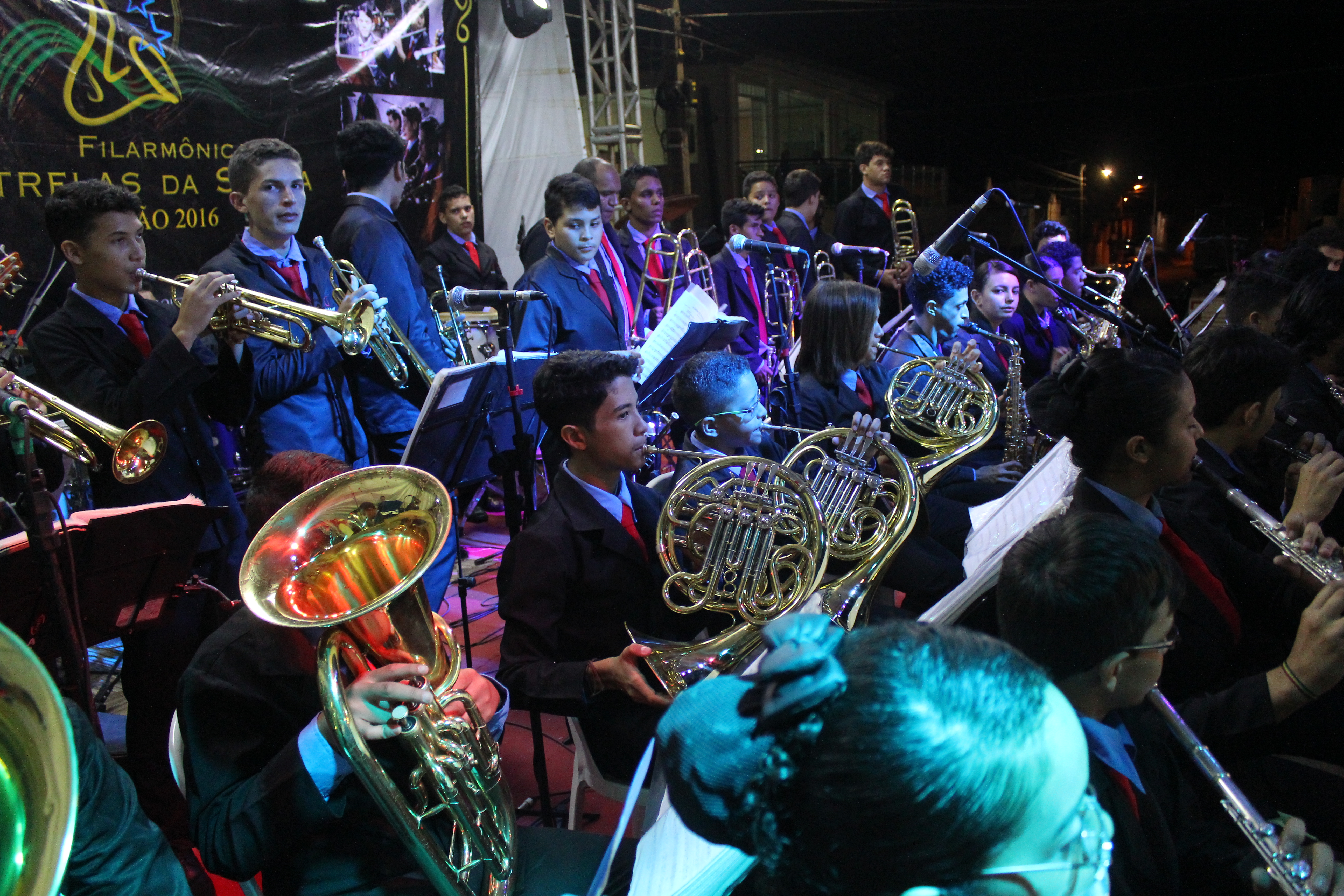 Com apoio da Secult, a Plataforma Sinfonia do Amanhã leva à Quixadá, neste domingo (25/3), a Orquestra Filarmônica Estrelas da Serra