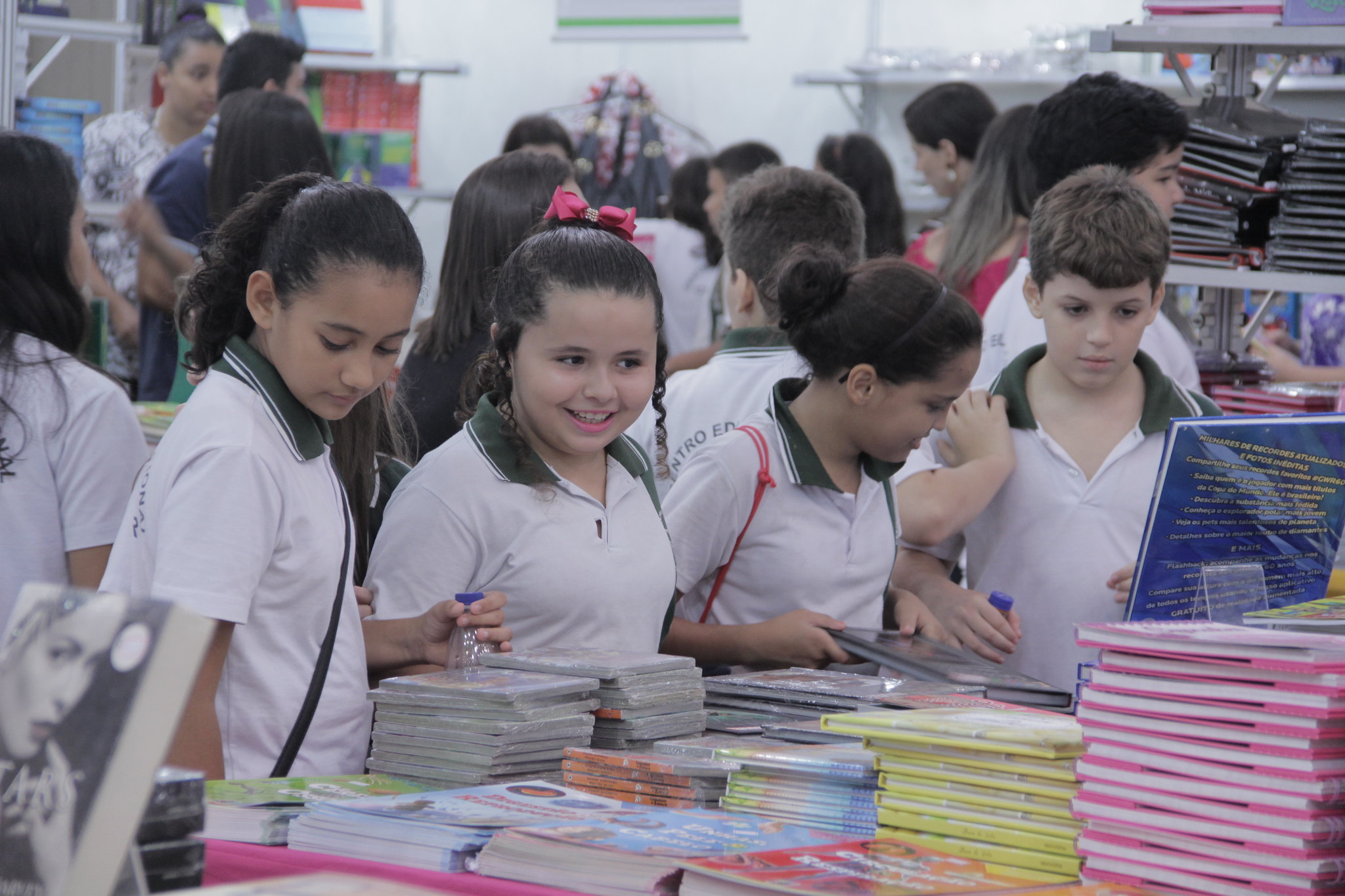Bienal do Livro abre agendamento para visitações de escolas e instituições
