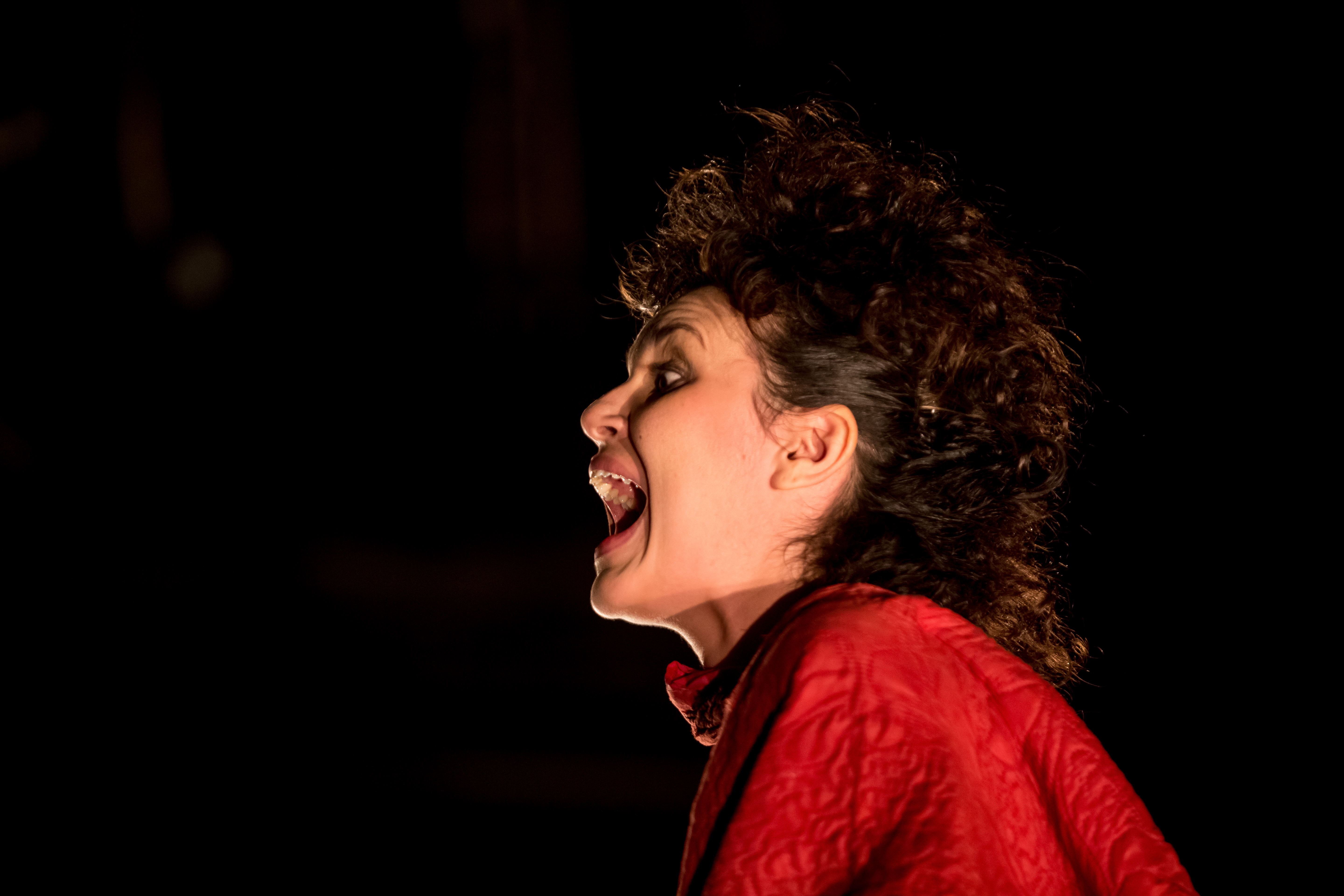 Theatro José de Alencar promove programação gratuita nesta terça-feira (17)