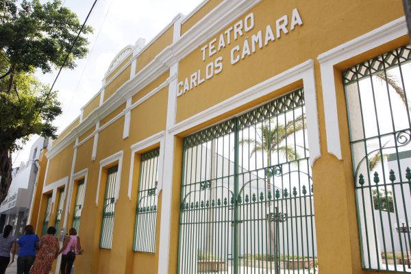 Teatro Carlos Câmara inicia nova programação. Mostra Audiovisual começa nesta quarta.