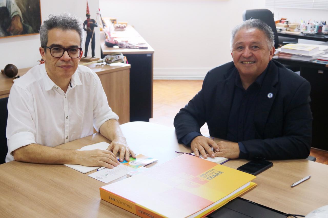 Biblioteca Estadual: Secretário Fabiano Piúba se reúne com presidente do CRB-3