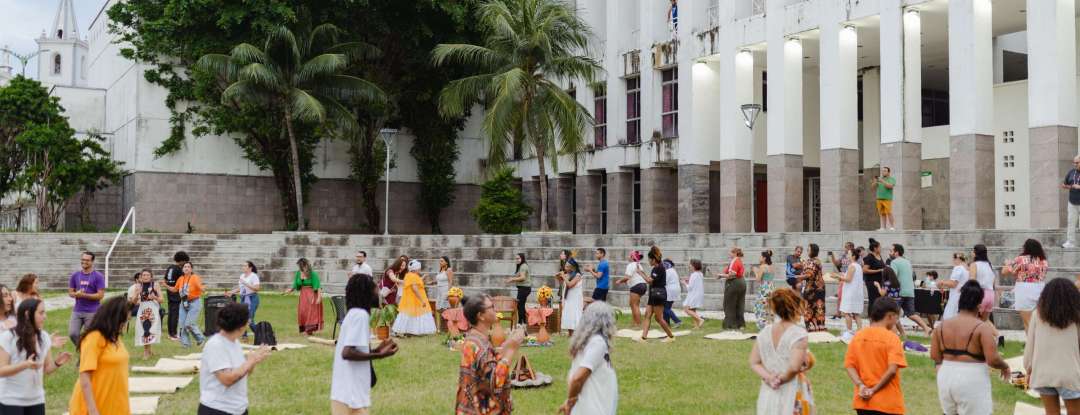 As Guardiãs das Encantarias, contação de histórias e espetáculos teatrais agitam a semana no Dragão do Mar