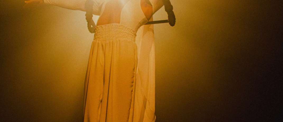 Com apoio da Secult, espetáculo circense de Gil Rodriguês celebra Dia do Teatro e do Circo em Fortaleza nesta sexta-feira (27)