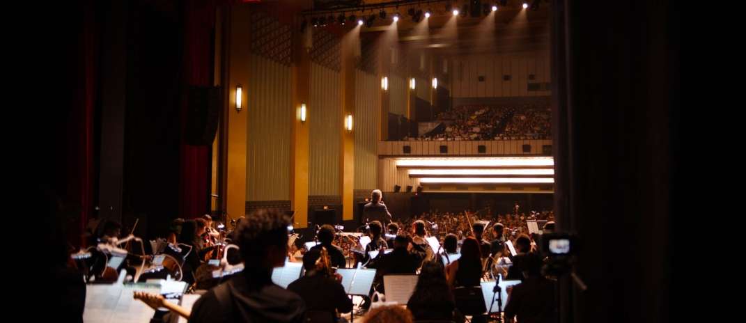 Orquestra Sinfônica da UFC apresenta concerto “Brasilidades” no Cineteatro São Luiz