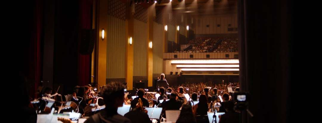 Orquestra Sinfônica da UFC apresenta concerto “Brasilidades” no Cineteatro São Luiz