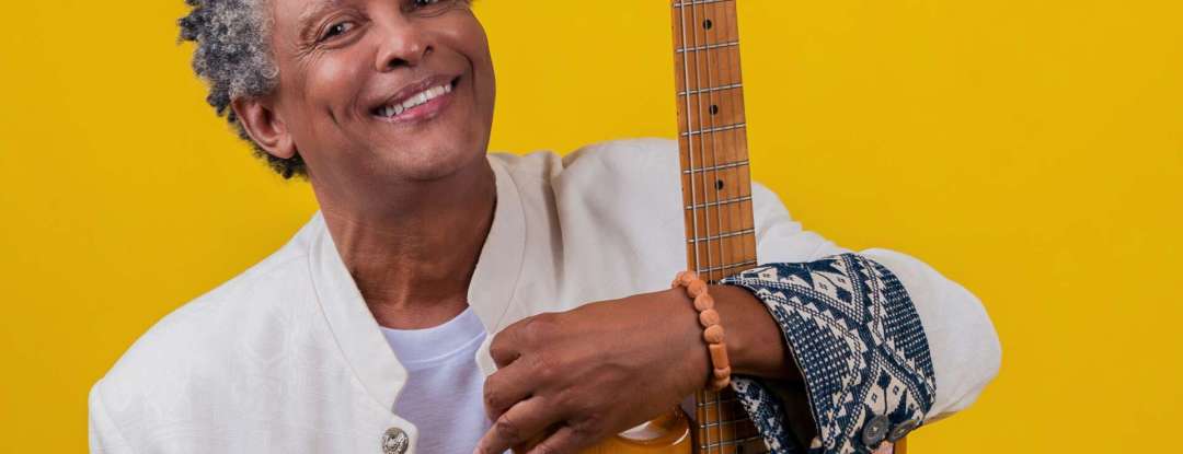 Centro Cultural do Cariri recebe espetáculo M’Afrika, do artista cabo-verdiado Mário Lúcio