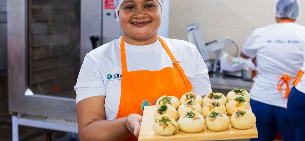 Escola de Gastronomia Social Ivens Dias Branco recebe inscrições para cursos profissionalizantes de Cozinha, Confeitaria e Panificação