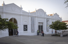 Pinacoteca do Ceará abre exposição do artista Eduardo Eloy e realiza concerto de música clássica para celebrar o mês dos namorados