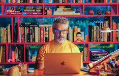Cinema do Dragão estreia os novos filmes do espanhol Pedro Almodóvar e da francesa Julia Ducournau 