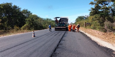 Restauração da CE-292 vai facilitar acesso à Região do Cariri
