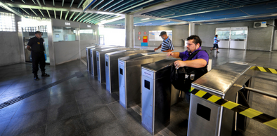Cartão do Metrofor para pagamento de meia passagem será obrigatório a partir de outubro