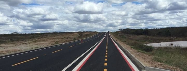 Sertão Central: Governo do Ceará inaugura restauração da rodovia CE-371