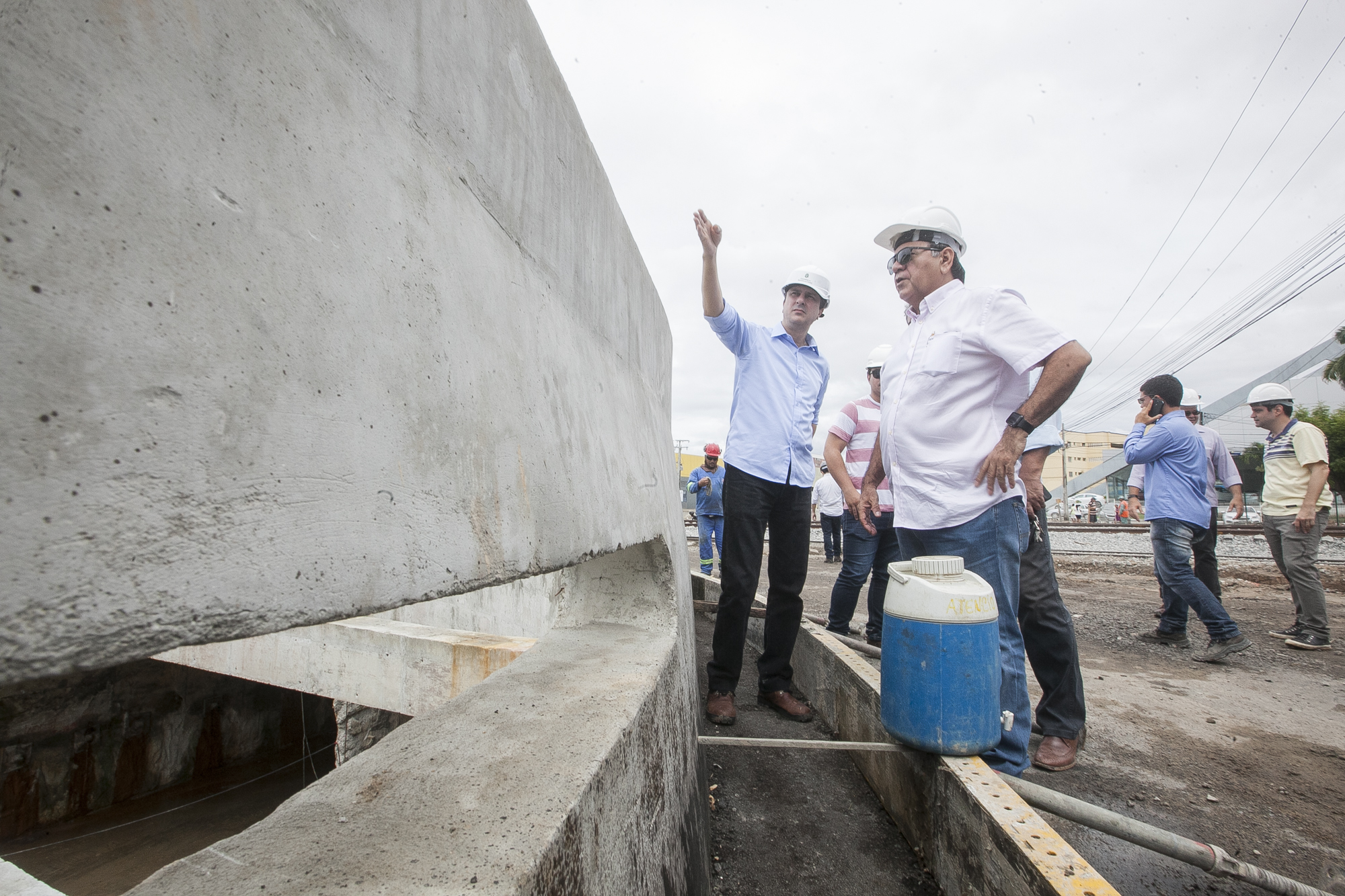 Em ritmo acelerado, obras do VLT contam com mais de mil trabalhadores