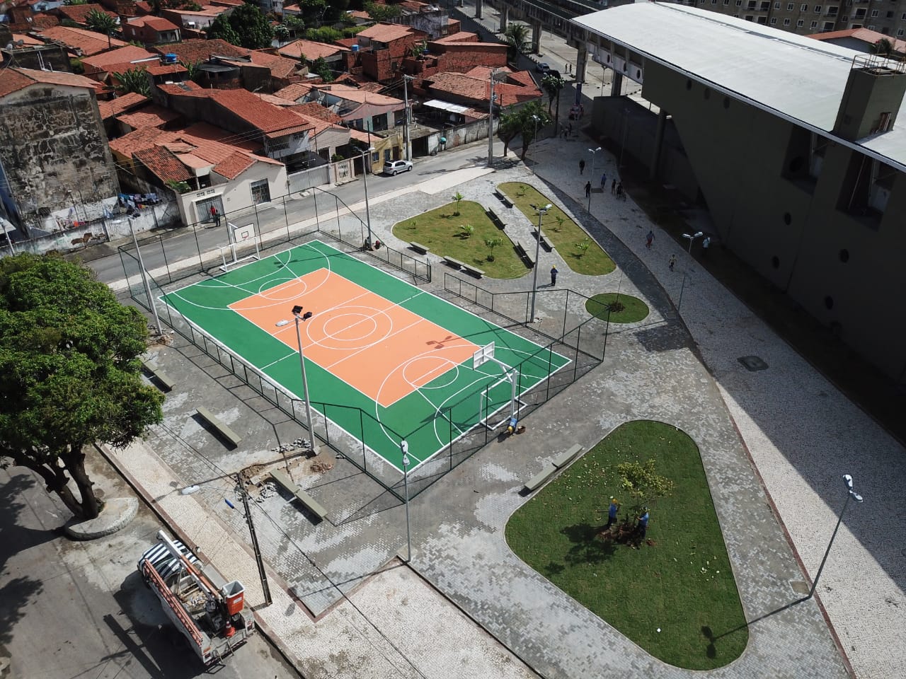 Governo do Ceará inaugura praça ao lado da Estação Juscelino Kubitschek nesta sexta-feira (18)