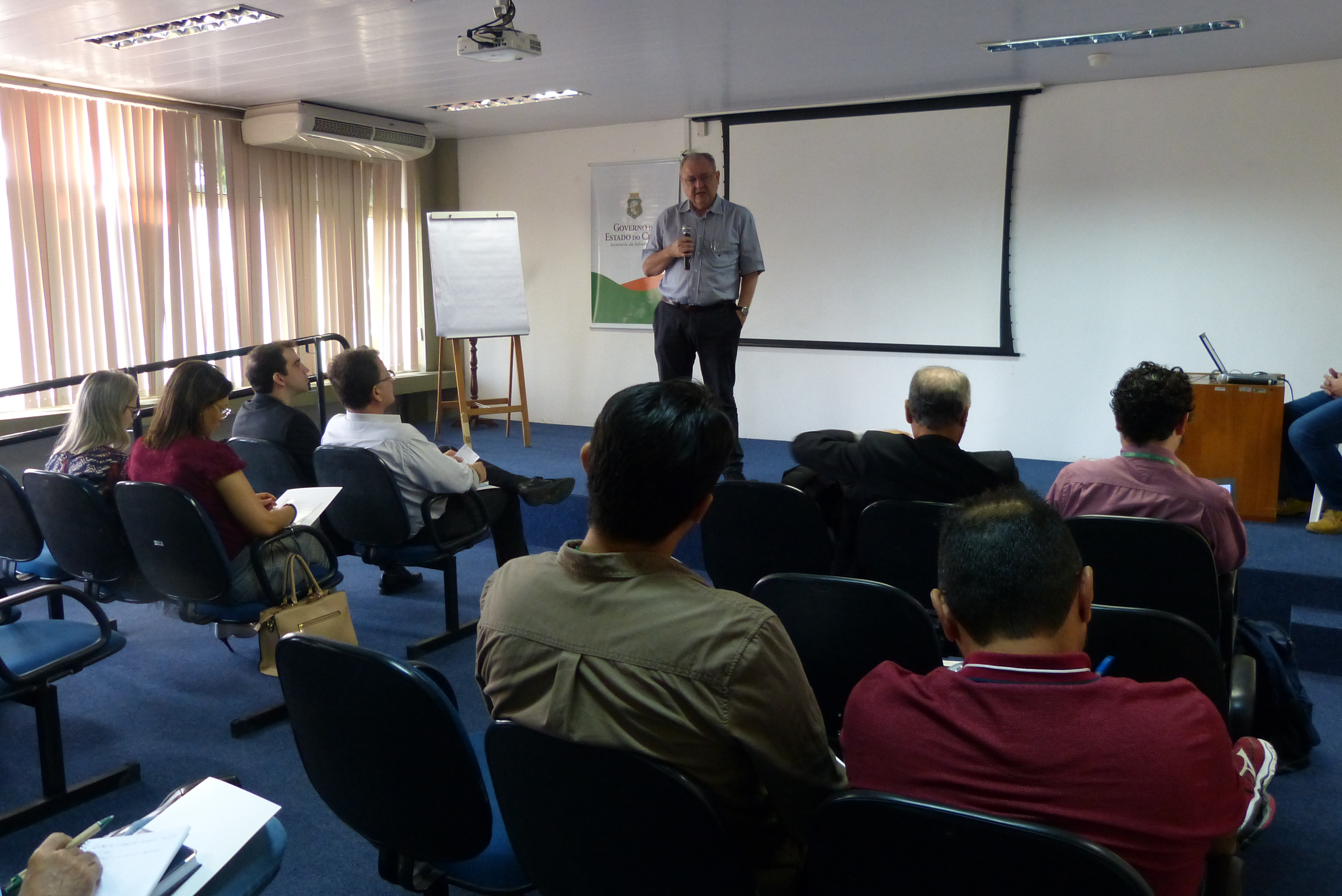 Seinfra realiza workshop sobre eficiência energética para representantes de secretarias e órgãos do Estado