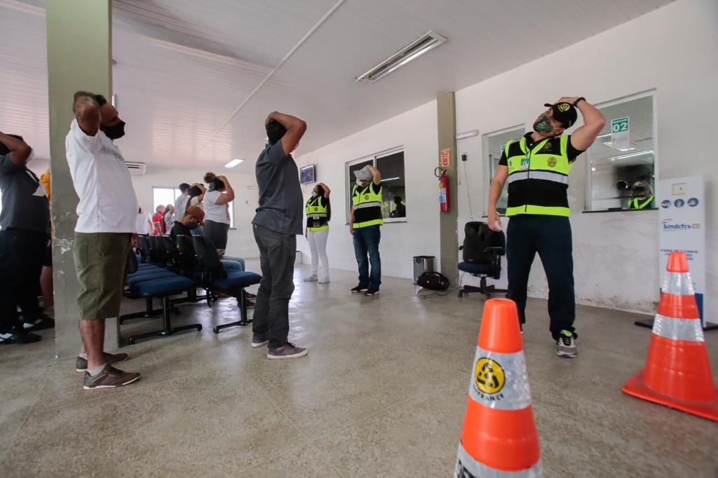 Atividade laboral oferecida pelo Detran-CE prepara candidatos antes do exame prático de direção veicular