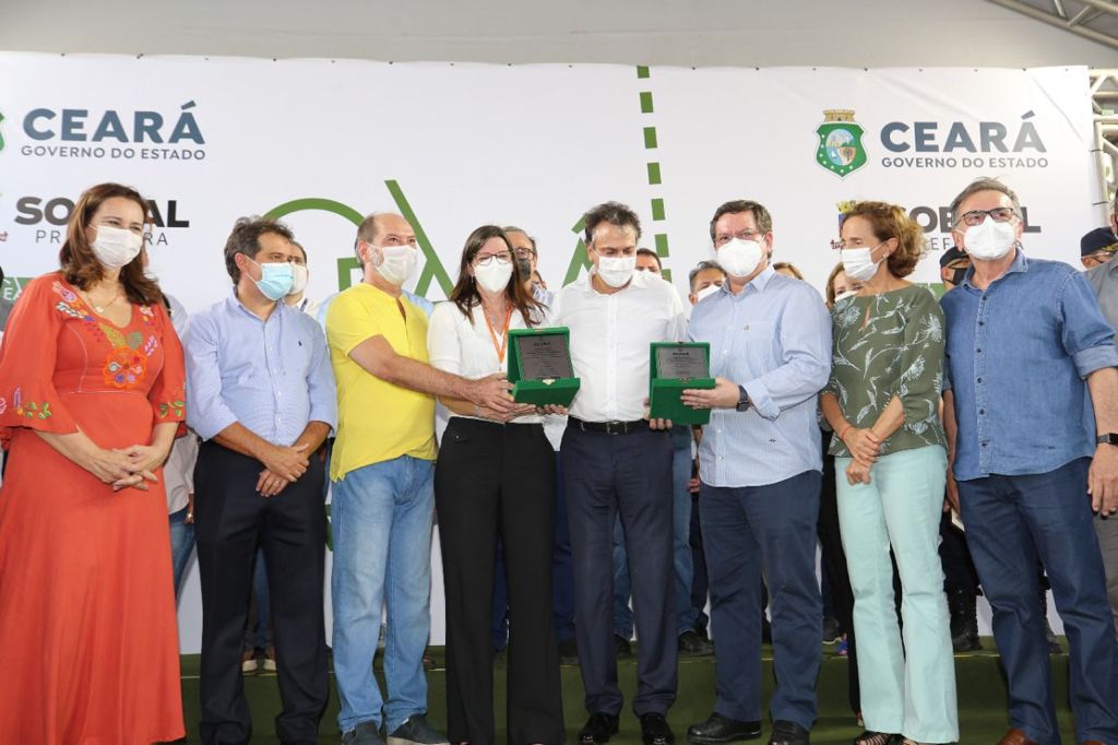 Secretário da Infraestrutura participa da entrega de equipamentos que vão favorecer mobilidade urbana e educação em Sobral