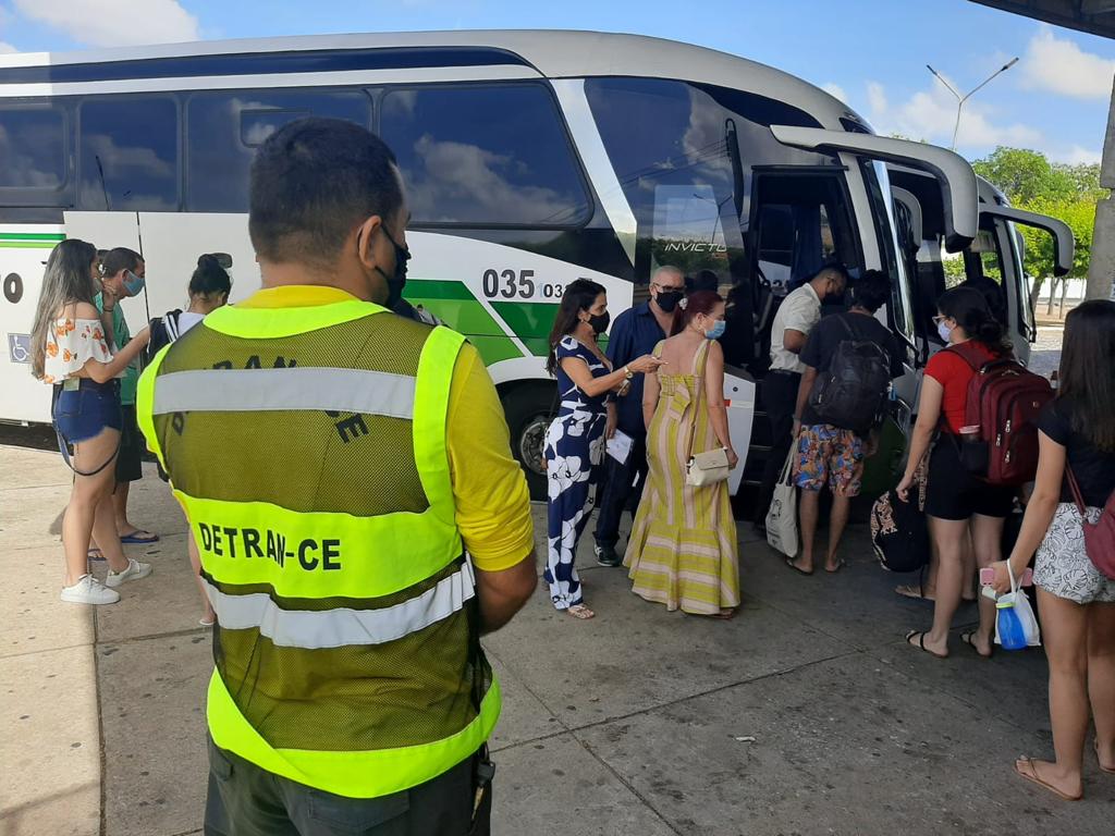 Operação “Tô de cinto, tô seguro” é realizada em vários pontos da capital e interior do estado
