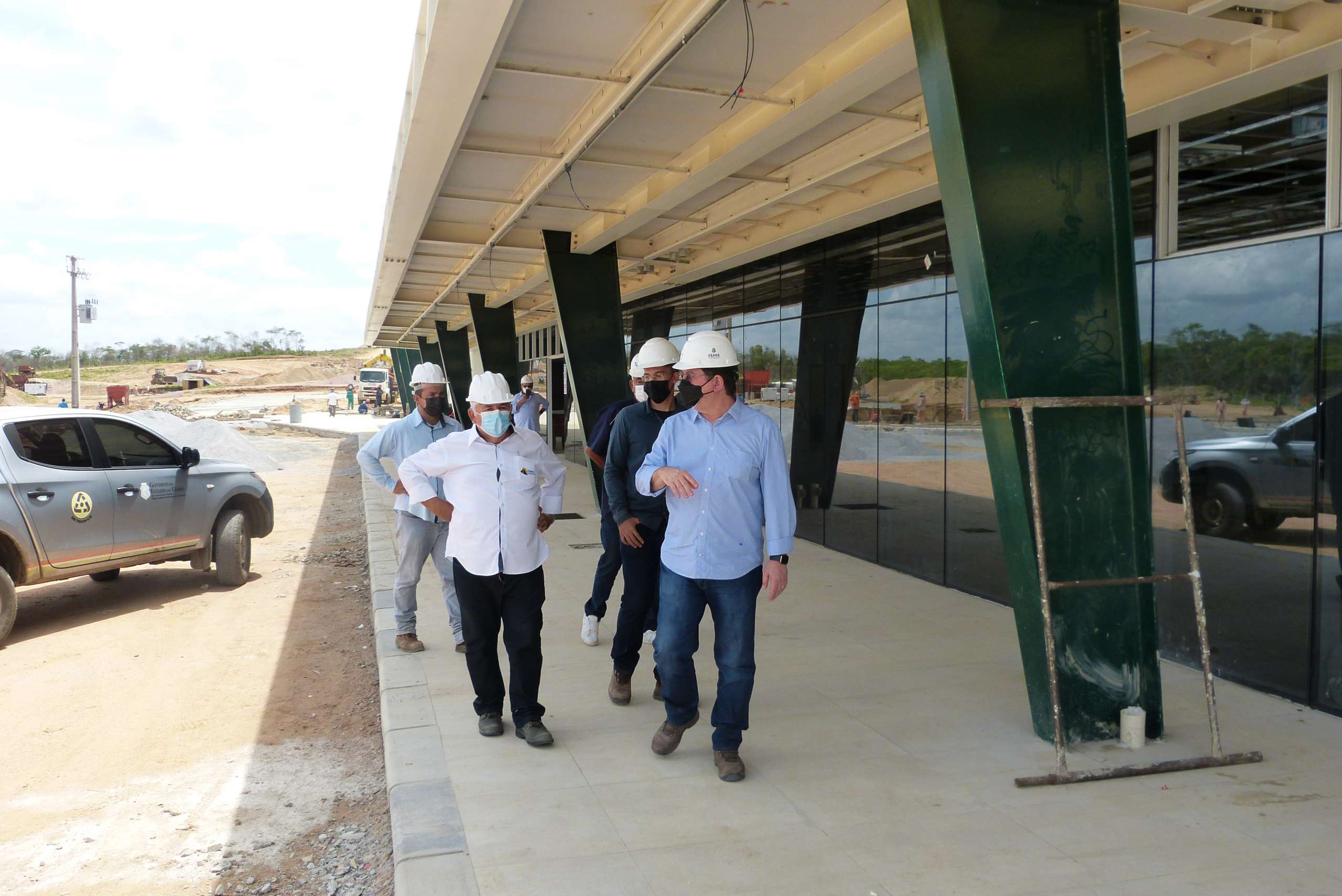 Secretário da Infraestrutura vistoria obras do novo Aeroporto Regional de Sobral